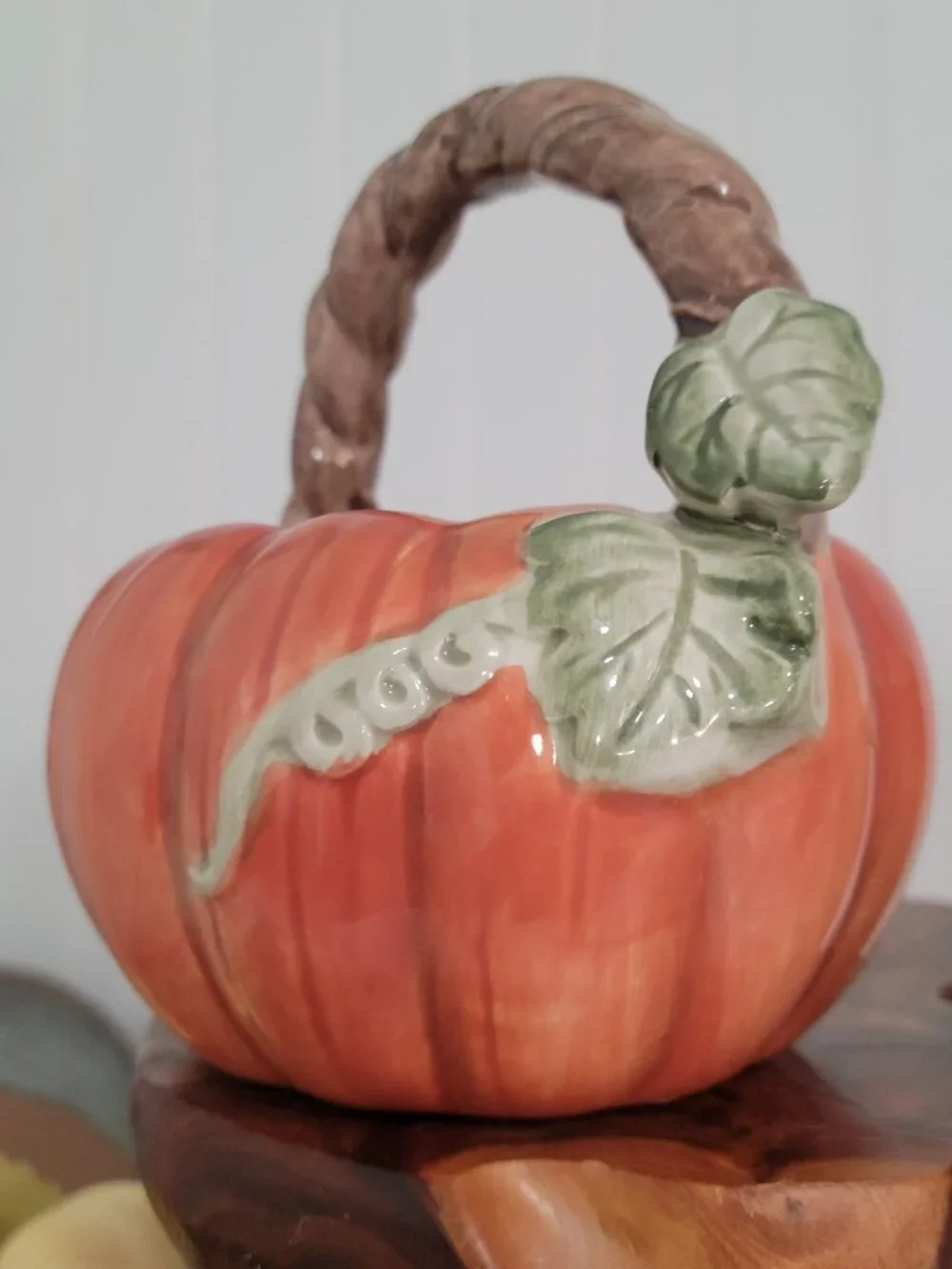 Vtg Fitz & Floyd OCI Fall Kitschy Cottagecore Ceramic Pumpkin Tea Pot & Basket